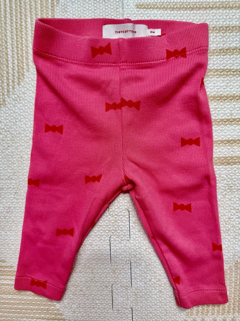 Tiny Cottons Pink Baby Leggings with Bow Print
